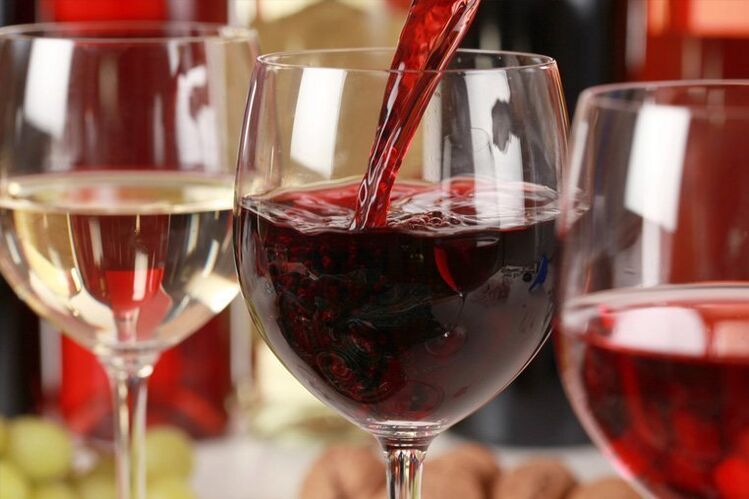 Kırmızı şarap dördüncü kan grubuna sahip insanlar için iyidir